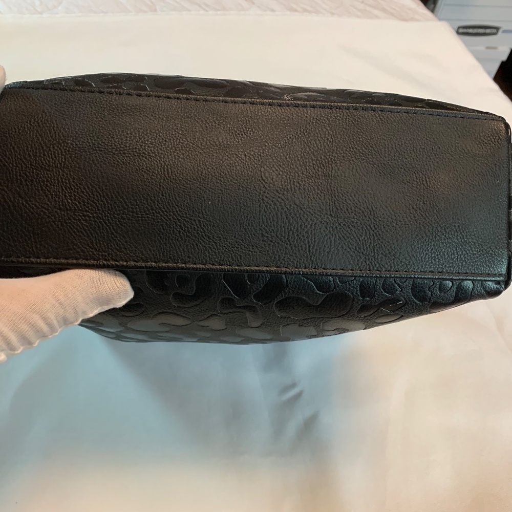 Betsey Johnson Black on Black Large Capacity Make Up / Travel Storage Bag! - Picture 3 of 9